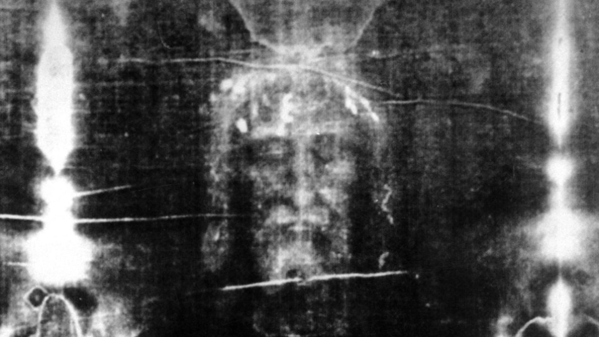 Giulgiul din Torino, una dintre cele mai enigmatice relicve ale creștinismului. Foto/Profimedia