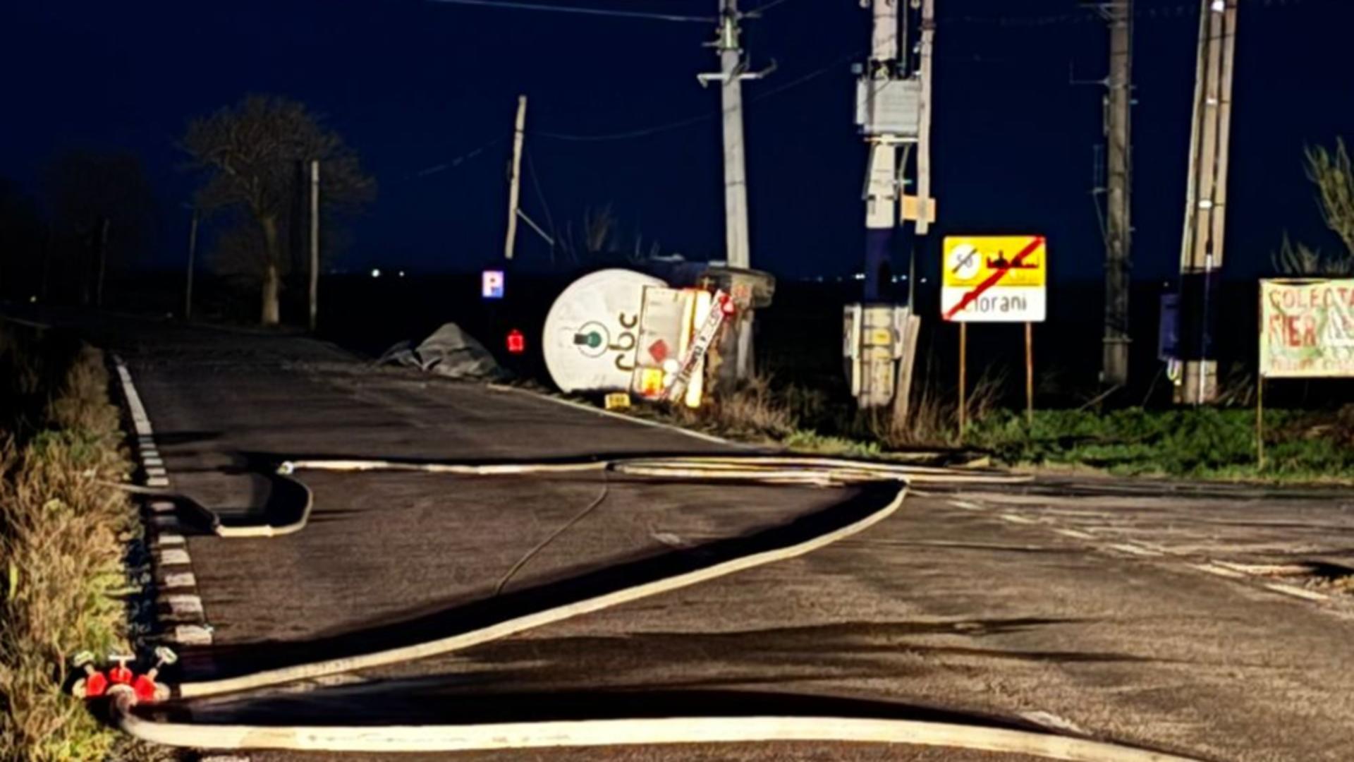 Cisternă răsturnată.