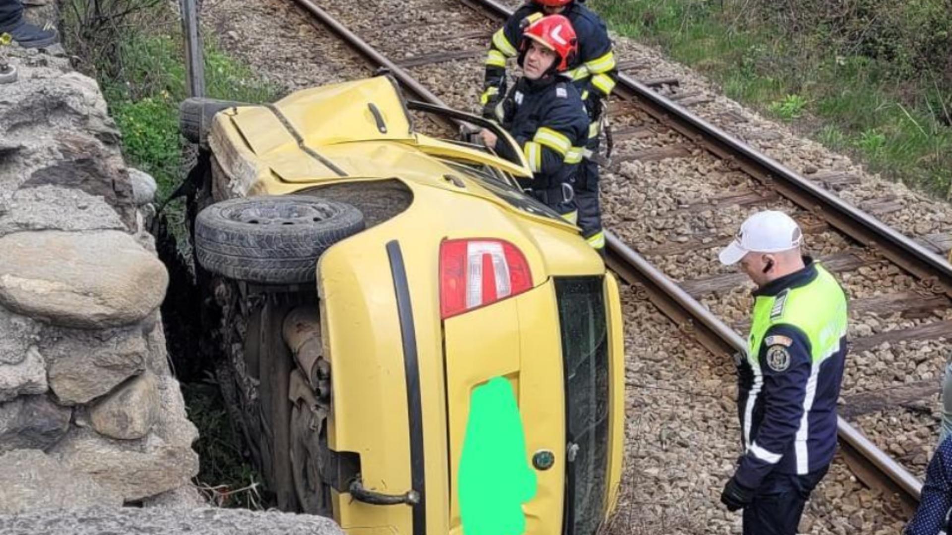 Accident pe Valea Oltului. Foto: ISU Vâlcea