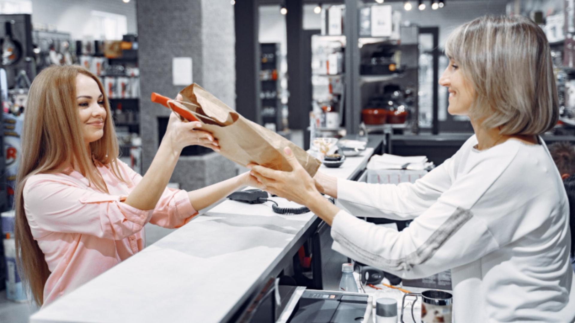 Se schimbă tot la cumpărături. Magazinele, obligate să spună adevărul până la capăt despre produse