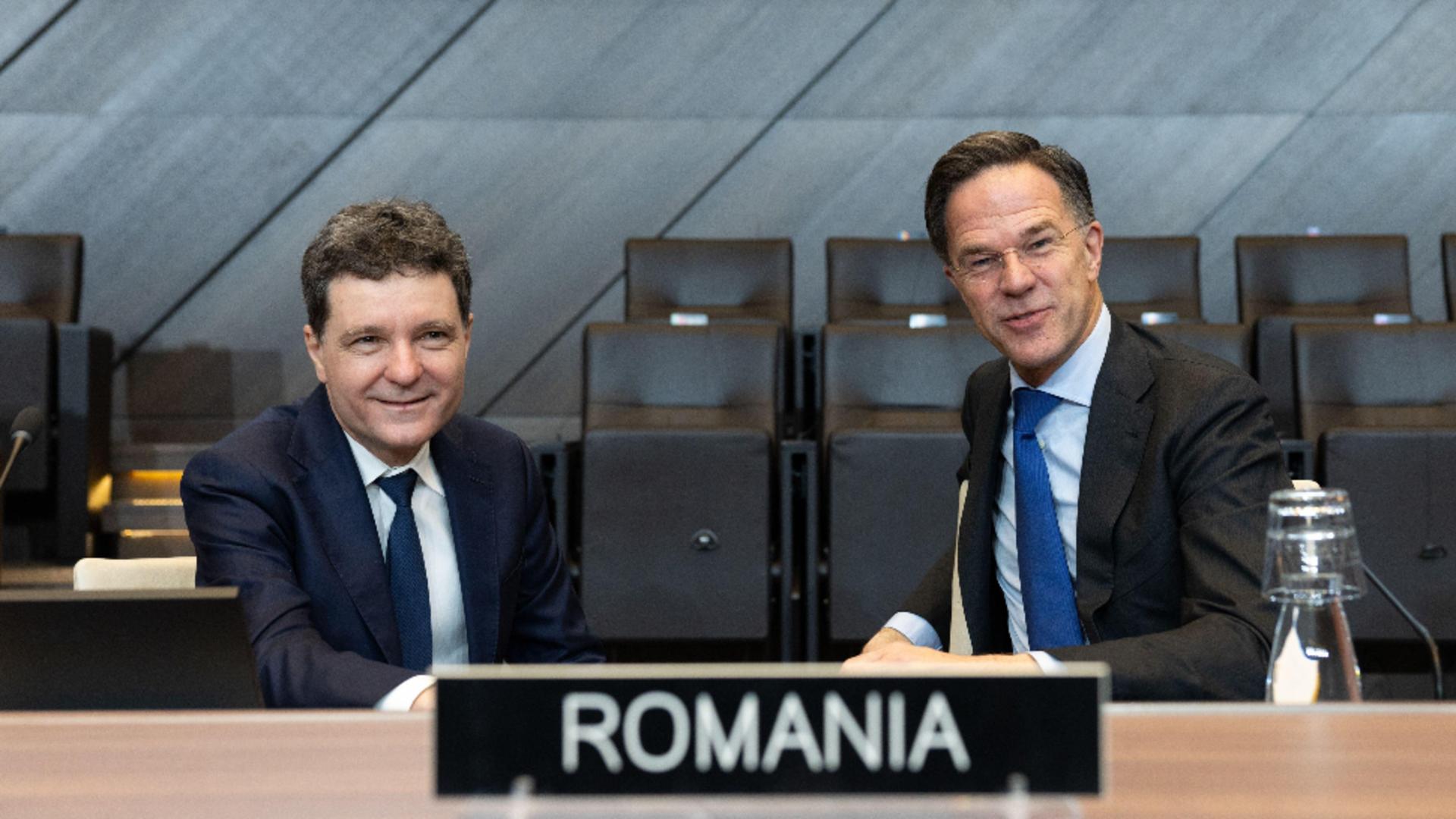 Nicușor Dan și Mark Rutte/ Profimedia 