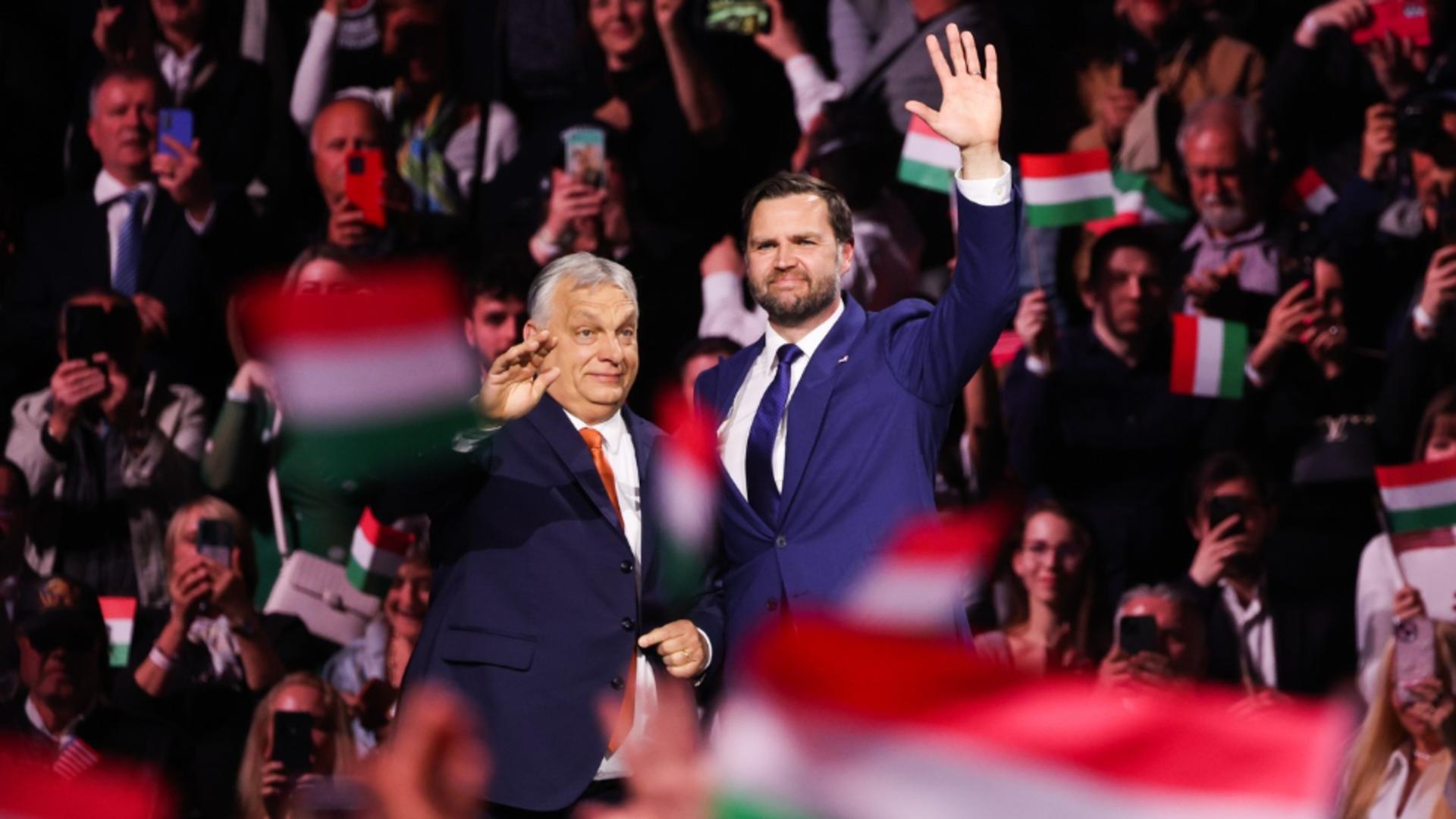 JD Vance și Viktor Orban. Foto: Profimedia
