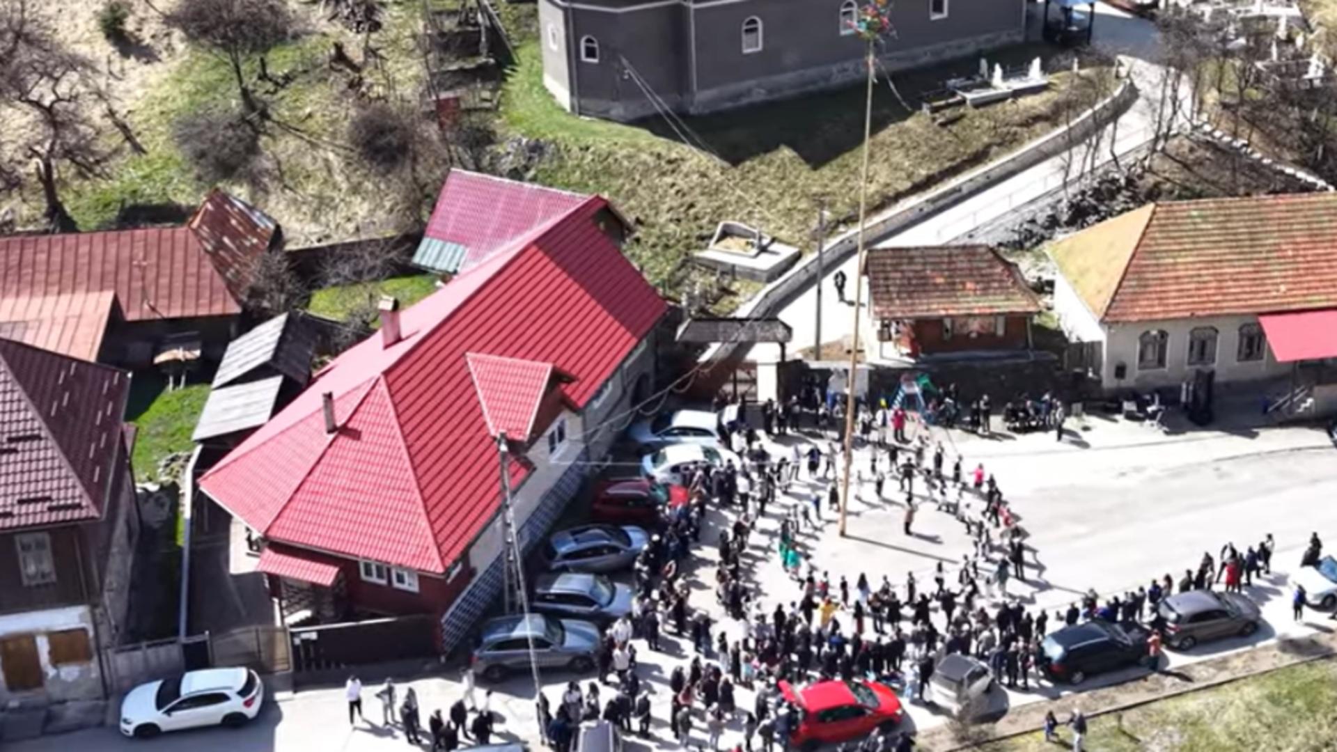 „Sulița”, obiceiul unic din Apuseni care animă prima zi de Paște