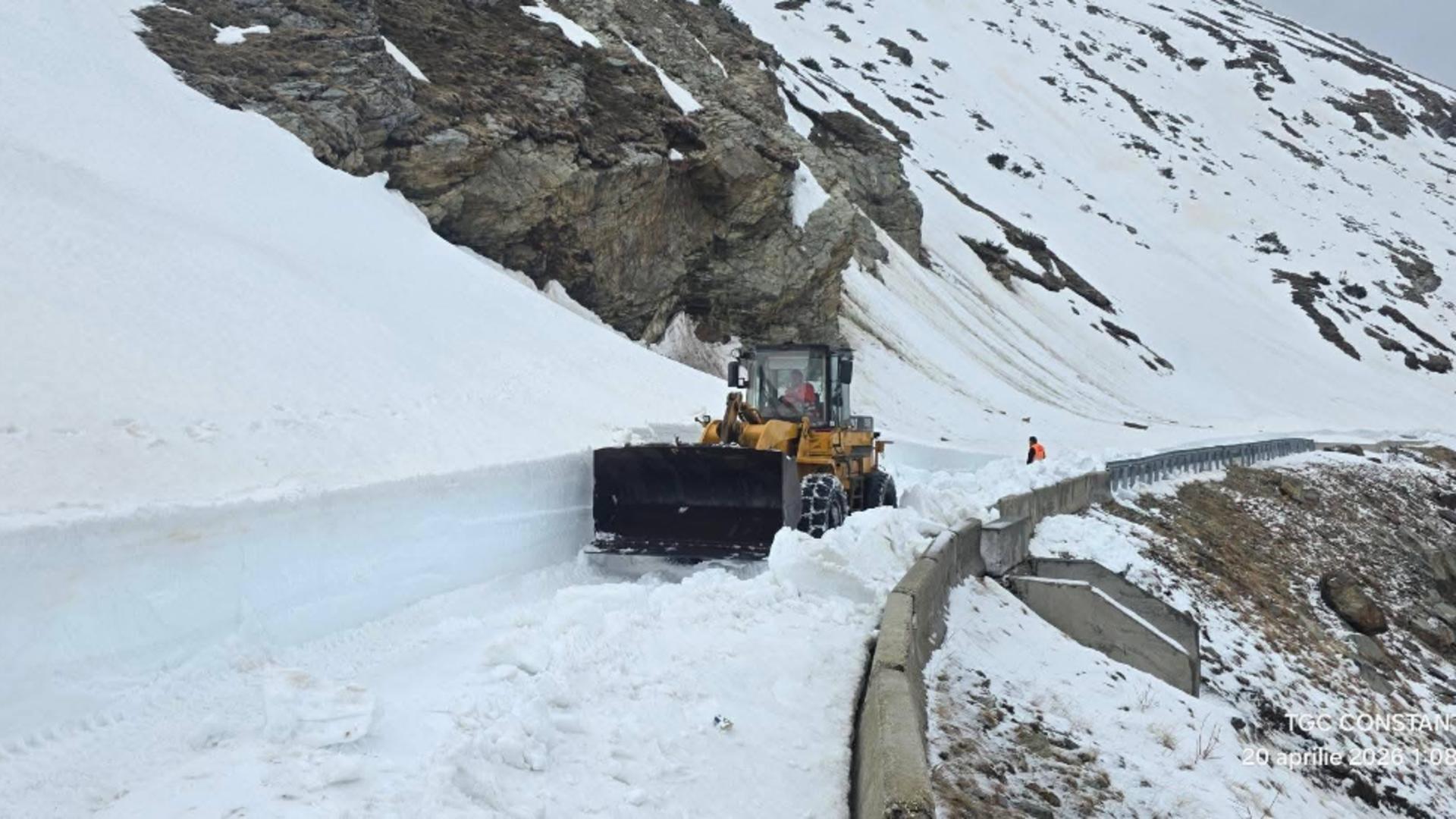 Zăpadă pe Transalpina.